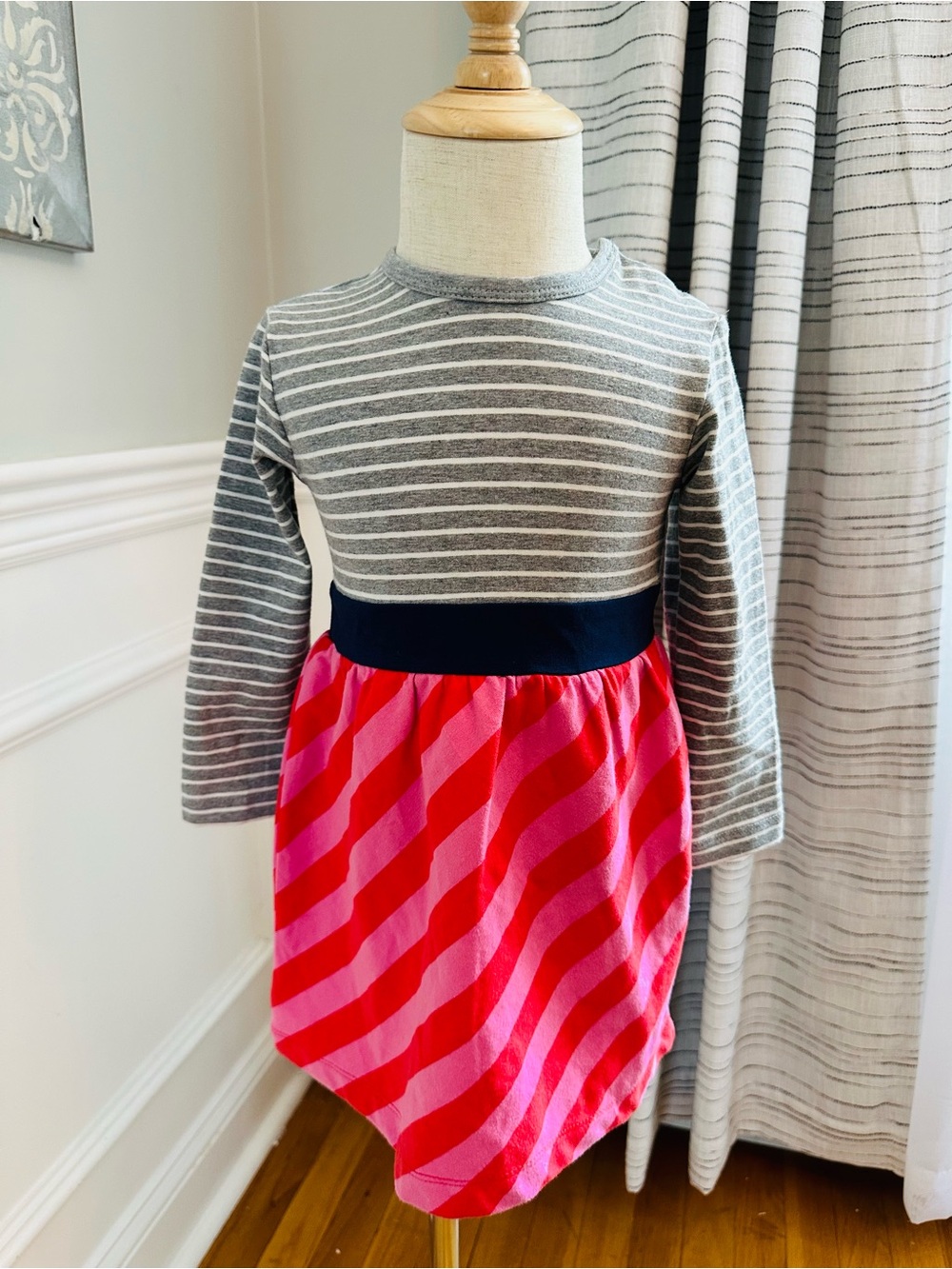Girls' Gray & Pink Striped Mixed-Fabric Dress with Navy Waist